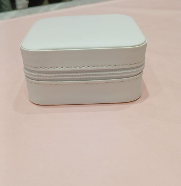 White Jewellery Box - Image 2